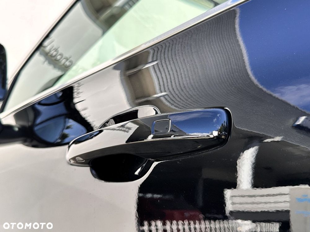 Volvo XC 60 - 8