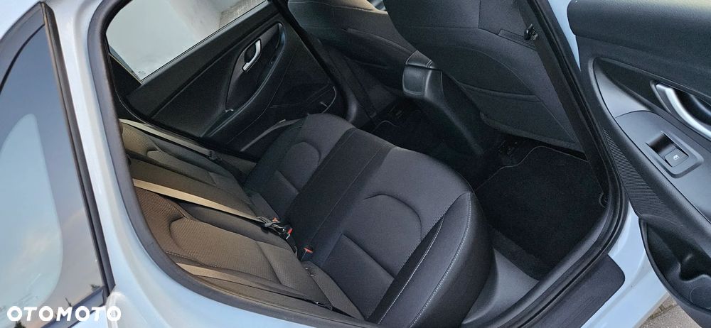 Hyundai i30 1.4 T-GDI Trend - 22