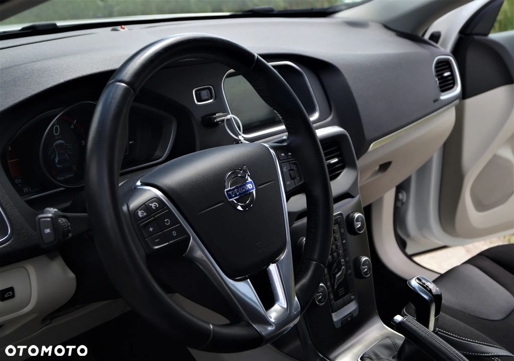 Volvo V40 - 28