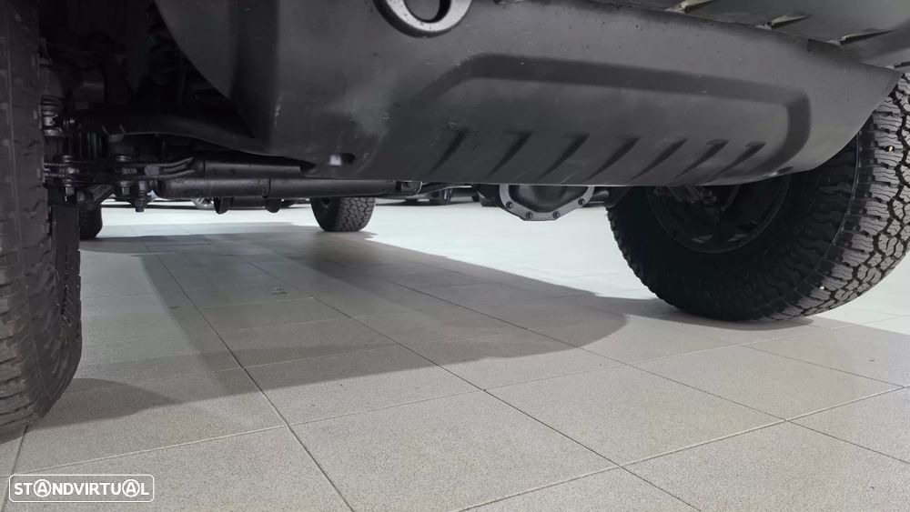 Jeep Gladiator 3.0V6 MultiJet AWD Auto Overland — fotografia 19