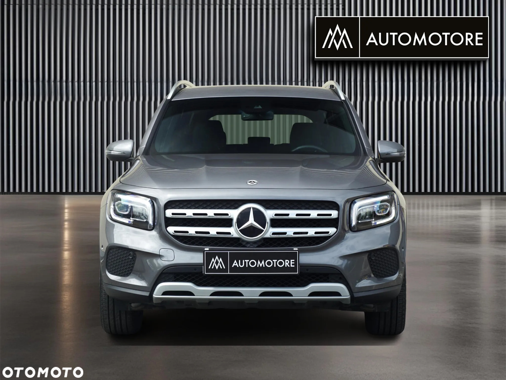 Mercedes-Benz GLB 200 7G-DCT - 4