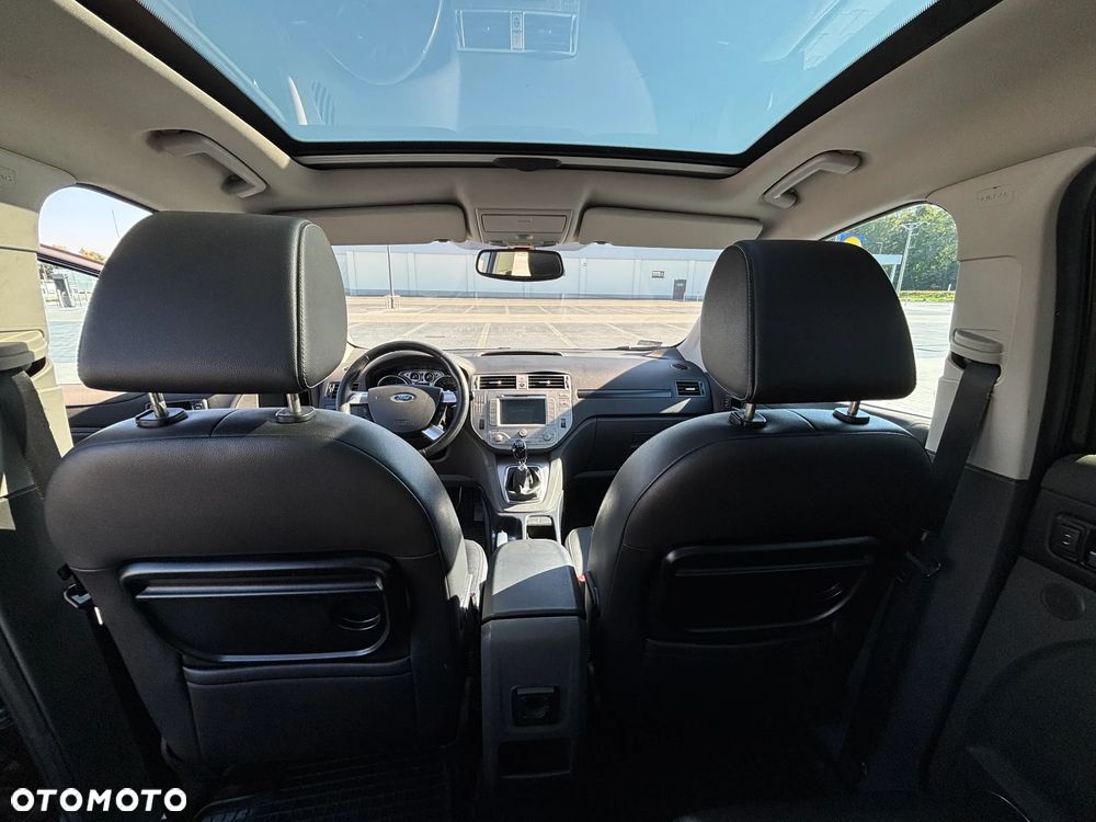 Ford Kuga 2.0 TDCi Titanium - 30