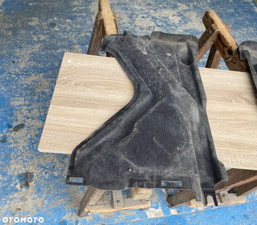 PRAWA OSŁONA PODWOZIA AUDI A6 C7 4G0825216A - 1