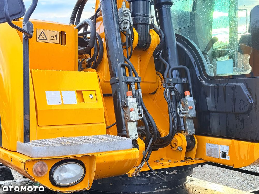 JCB * JCB JS 145 W * Koparka Kołowa * - 18