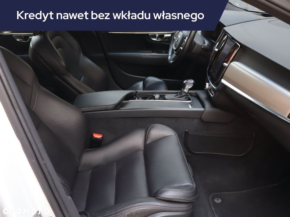 Volvo V90 - 11