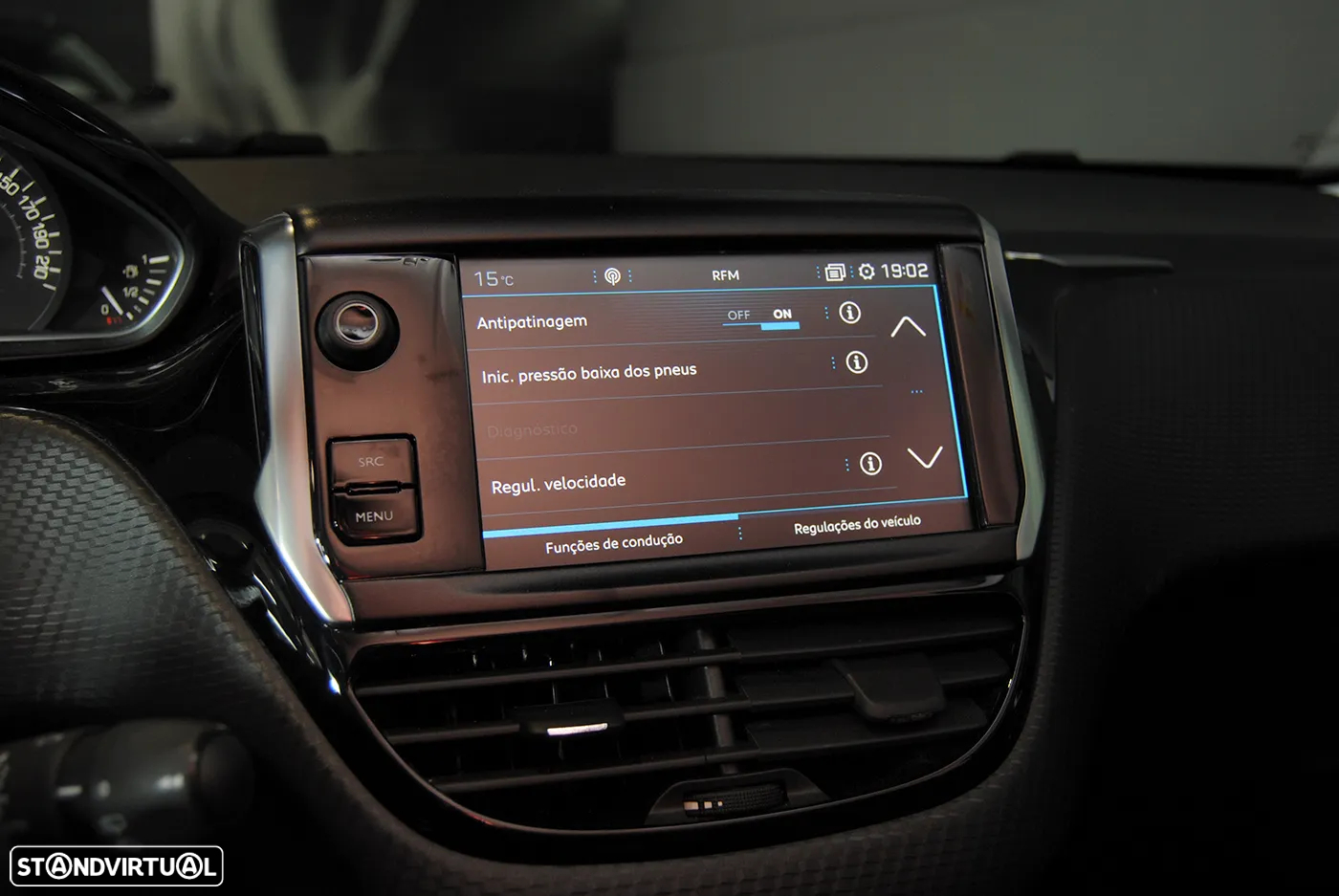 Peugeot 208 1.2 PureTech Allure - 23