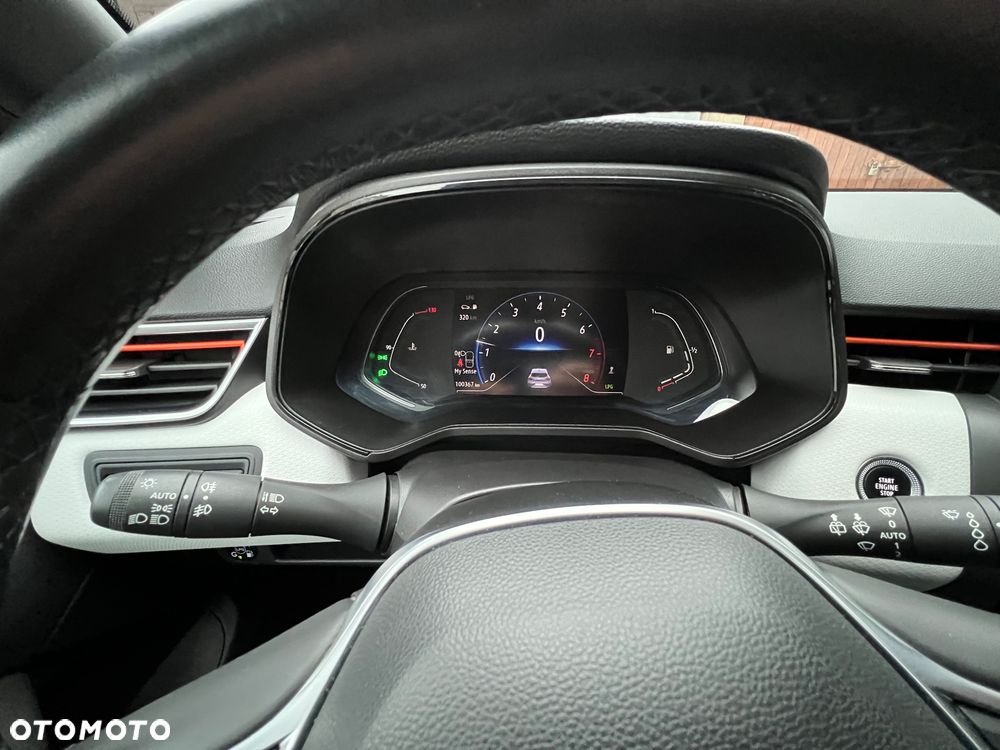 Renault Clio - 27