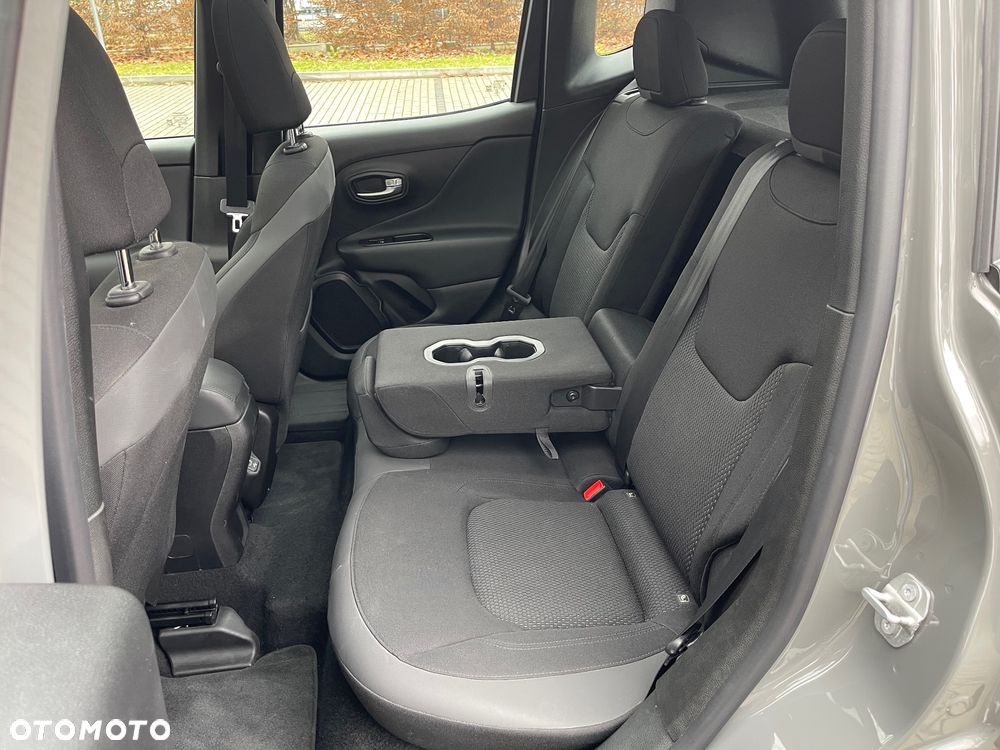 Jeep Renegade 1.0 T-GDI Night Eagle - 33