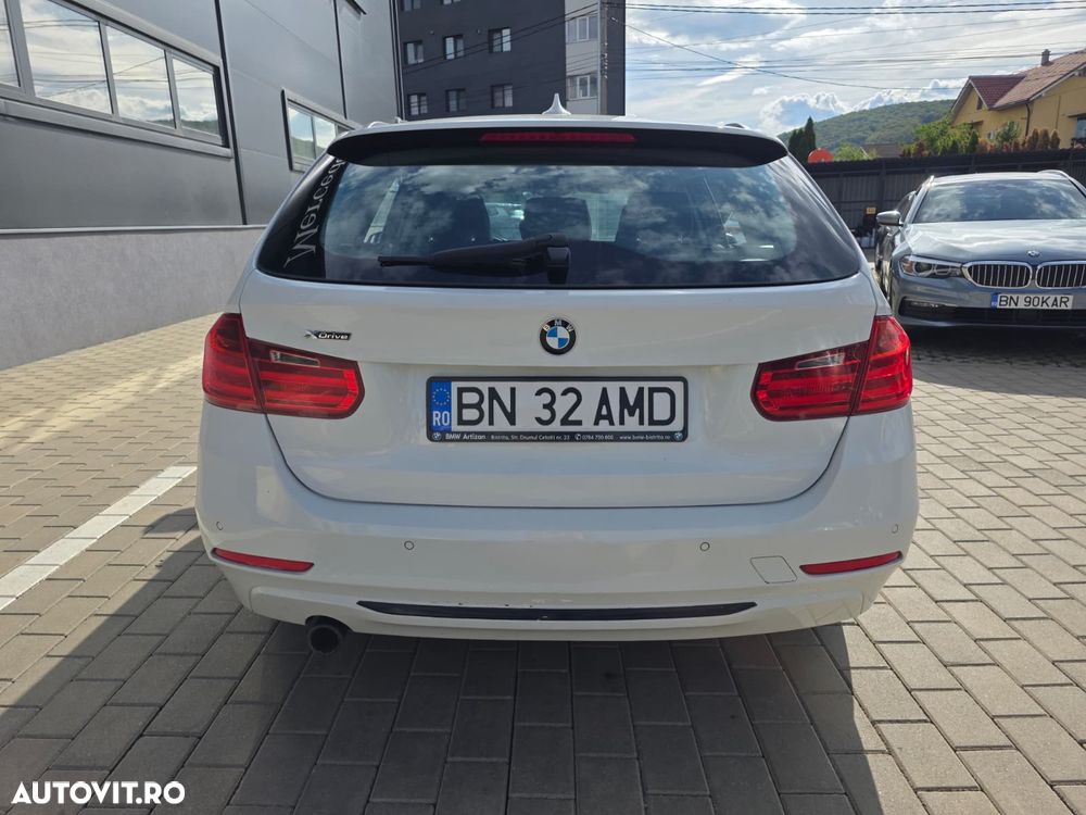 BMW Seria 3 320d xDrive Aut. Sport Line - 7