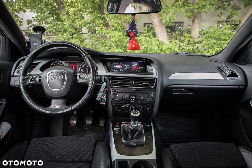 Audi A4 Limousine 2.0 TFSI S line Sportpaket (plus) - 29