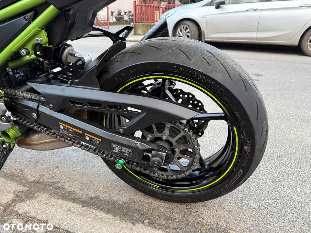 Kawasaki Z 900 - 21