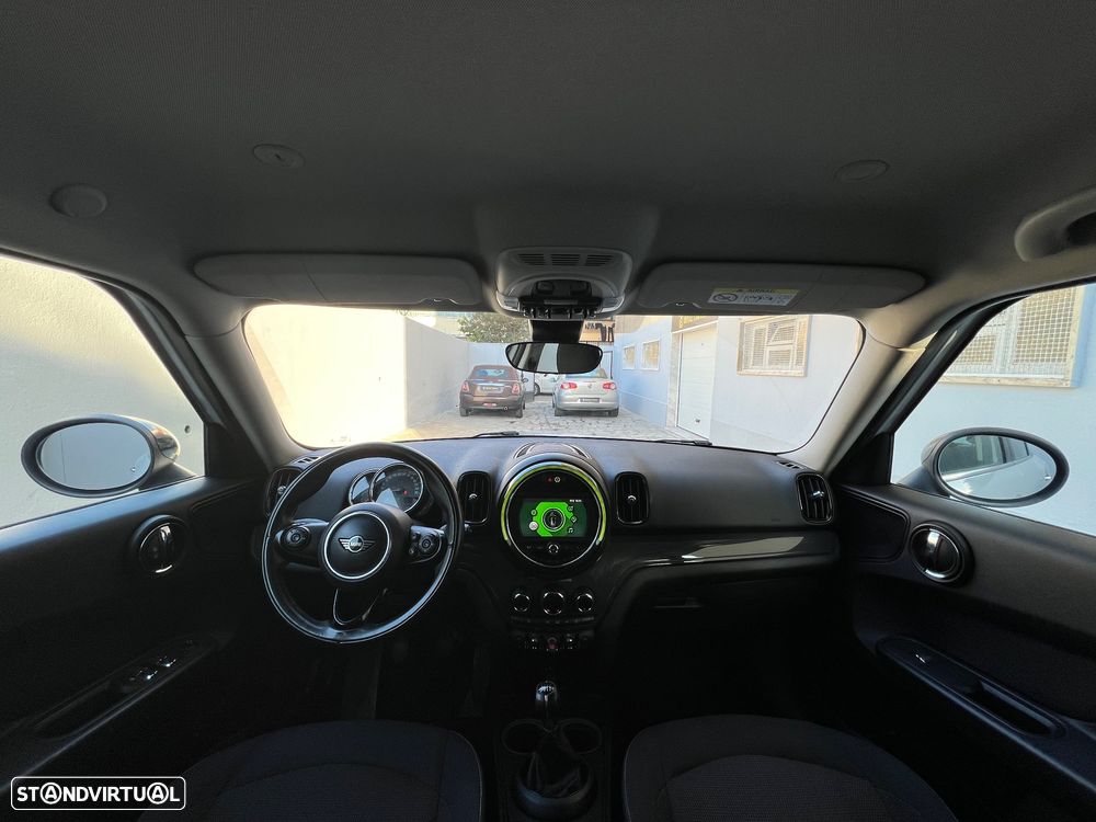 MINI Countryman One D - 25