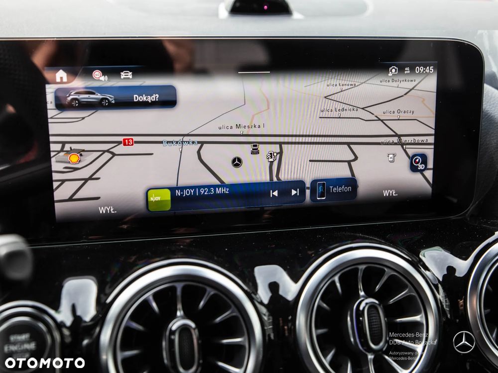 Mercedes-Benz GLA 250 e PHEV AMG Line 8G-DCT - 11