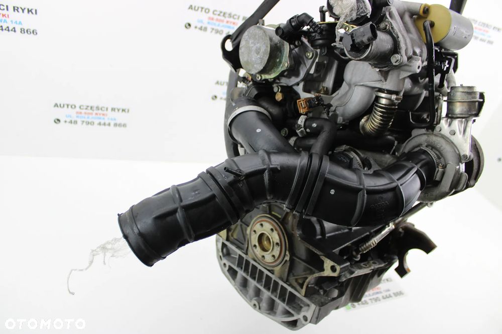 Renault Silnik 1.9DCI F9K - 13