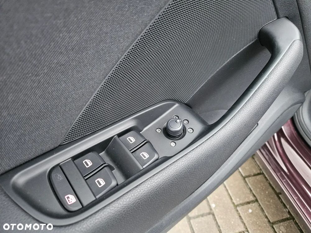 Audi A3 Sportback 2.0 TDI (clean diesel) Attraction - 34