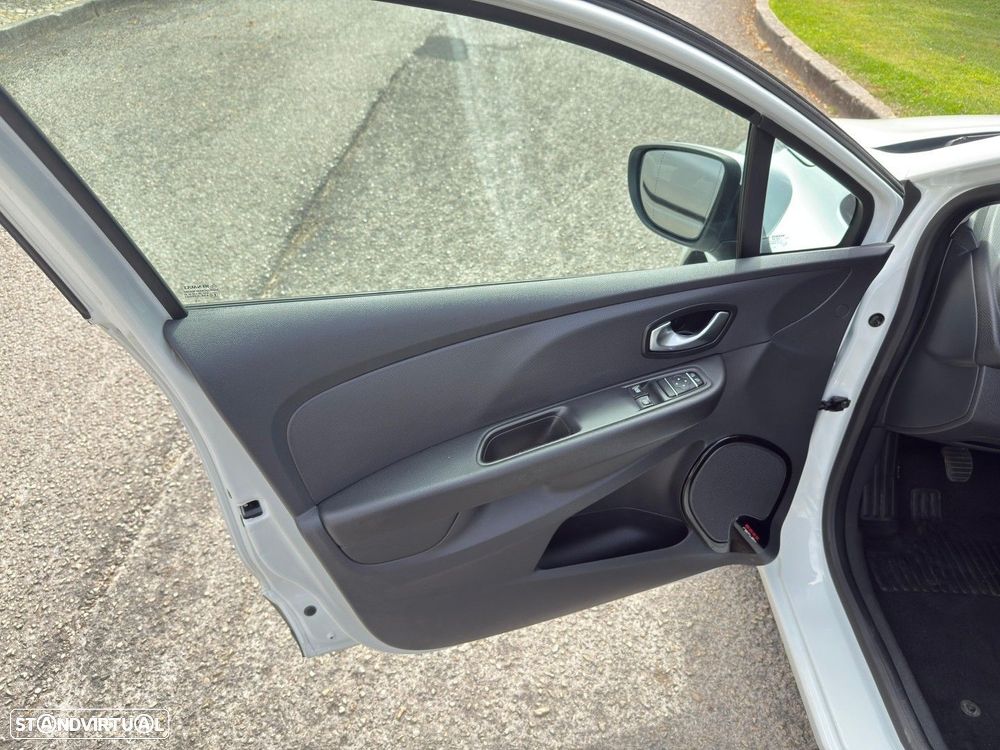 Renault Clio 1.5 dCi Confort - 9