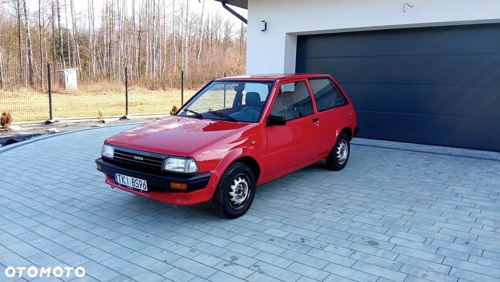 Toyota Starlet 1.0 DLX - 1