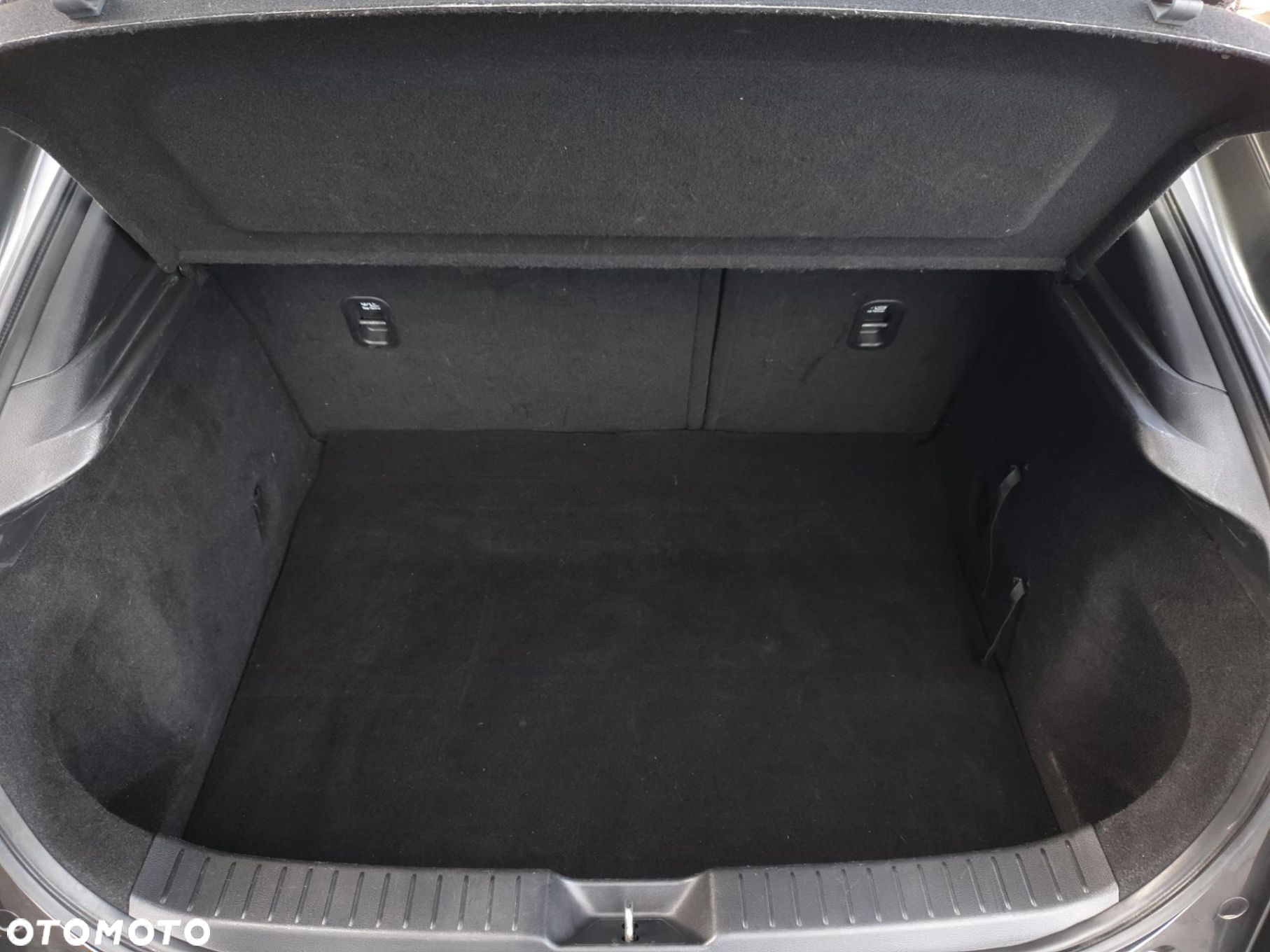 Mazda CX-30 - 24