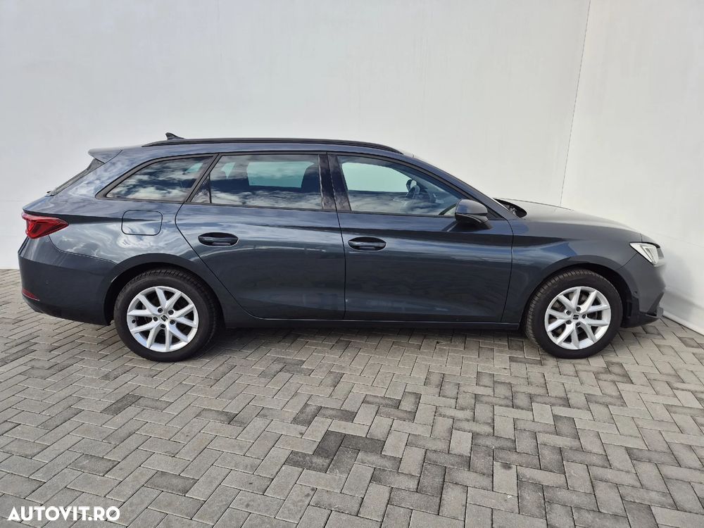 Seat Leon Sportstourer 2.0 TDI DSG Style - 6