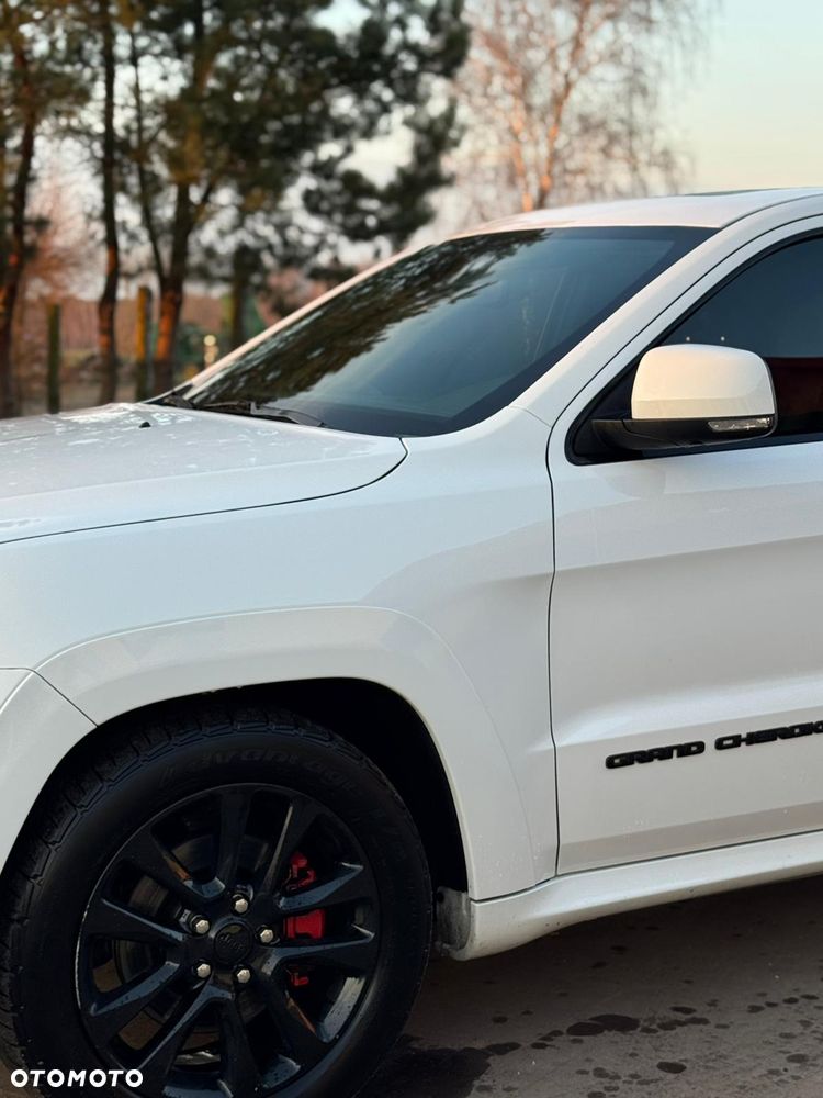 Jeep Grand Cherokee 5.7 V8 HEMI Summit - 12