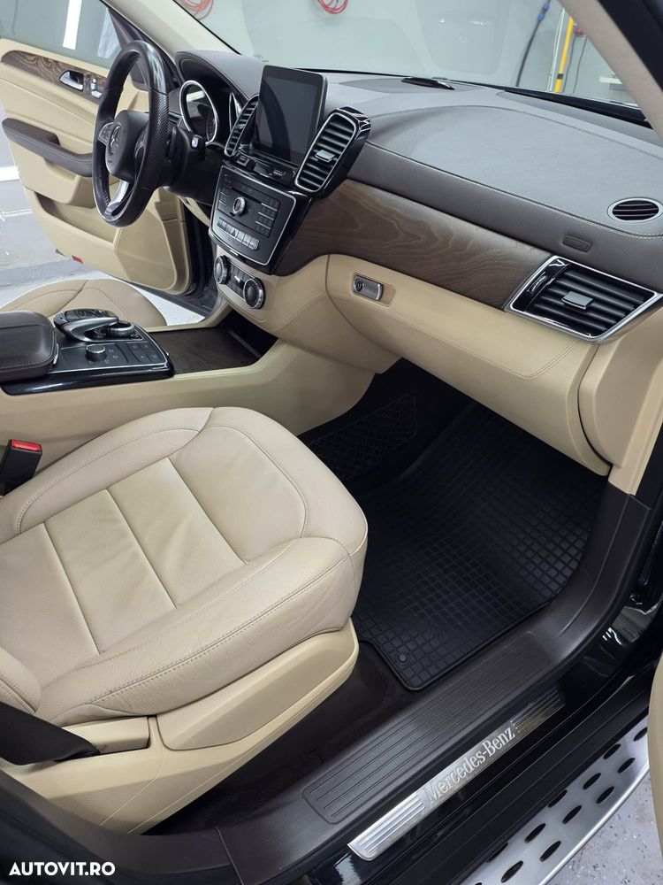 Mercedes-Benz GLE - 16