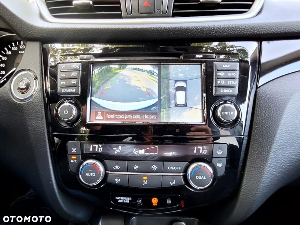 Nissan Qashqai 1.6 DIG-T N-Connecta - 34