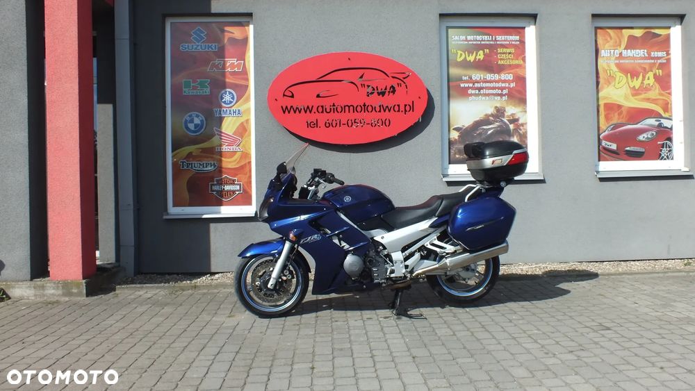 Yamaha FJR - 6
