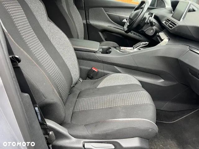 Peugeot 3008 BlueHDi 130 Stop & Start EAT8 Active - 24