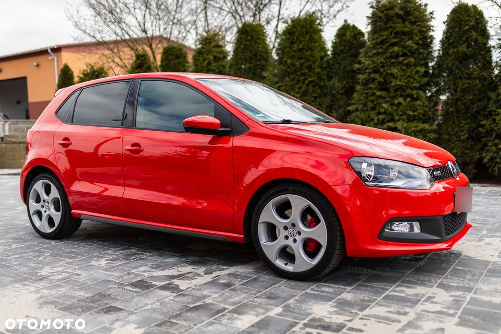 Volkswagen Polo - 4