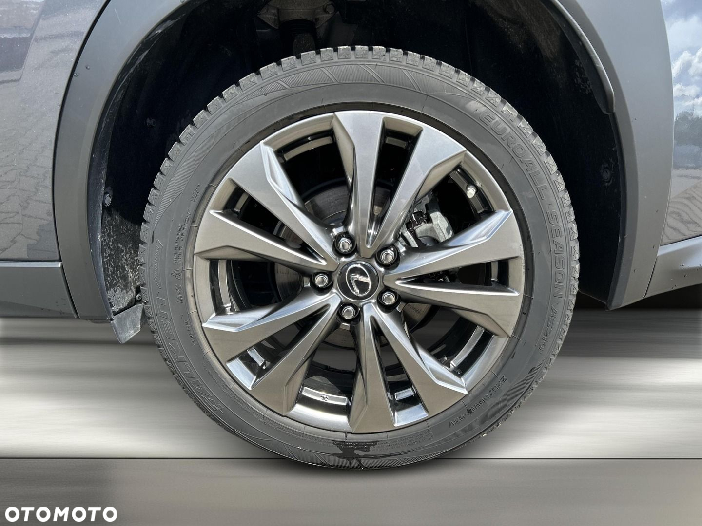 Lexus UX 250h GPF F Sport Design 2WD - 23