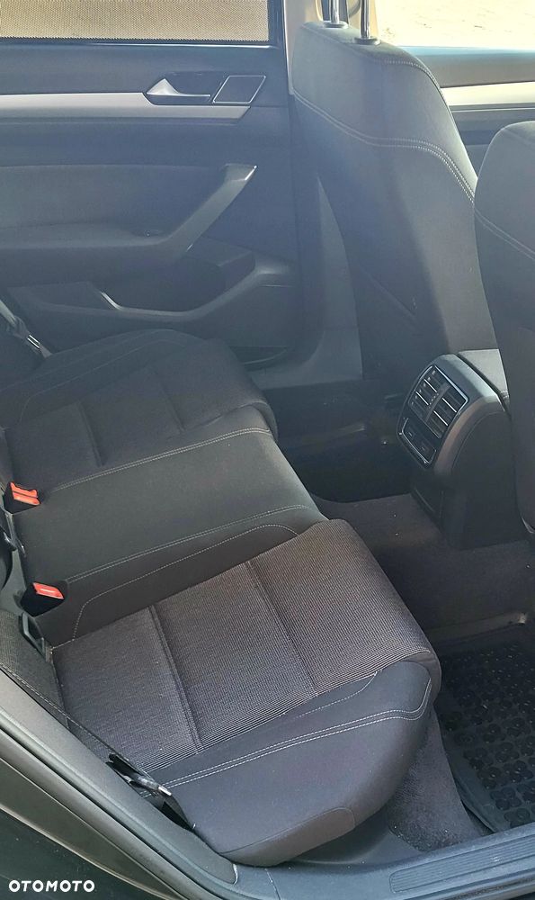 Volkswagen Passat 2.0 TDI BMT Comfortline - 9