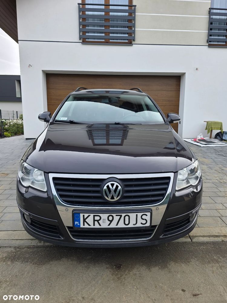 Volkswagen Passat 2.0 TDI DPF Comfortline - 2