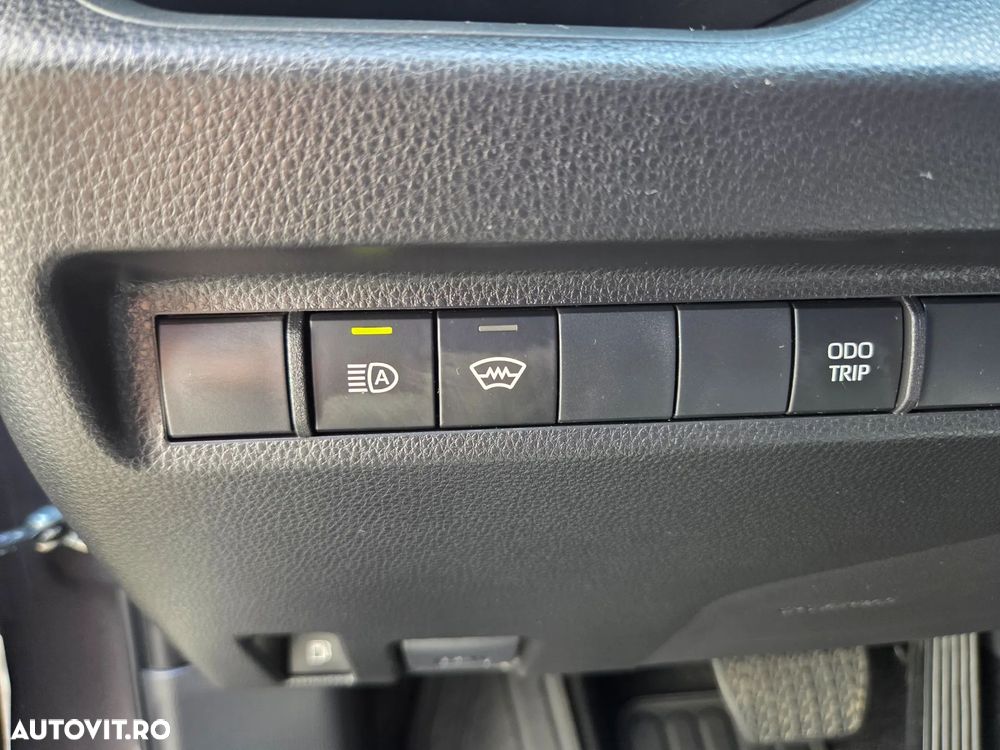 Toyota RAV4 - 26