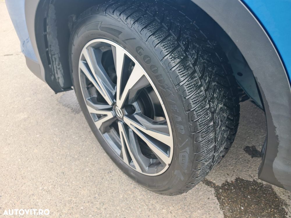 Nissan Qashqai 1.3 138CP 2WD N-Connecta - 12