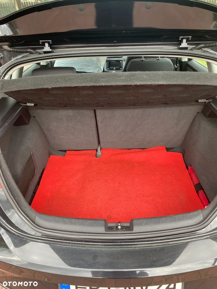 Seat Leon 1.6 TDI Ecomotive Reference - 11