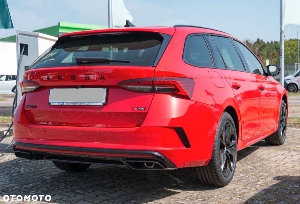 Skoda Octavia 2.0 TSI RS DSG - 3