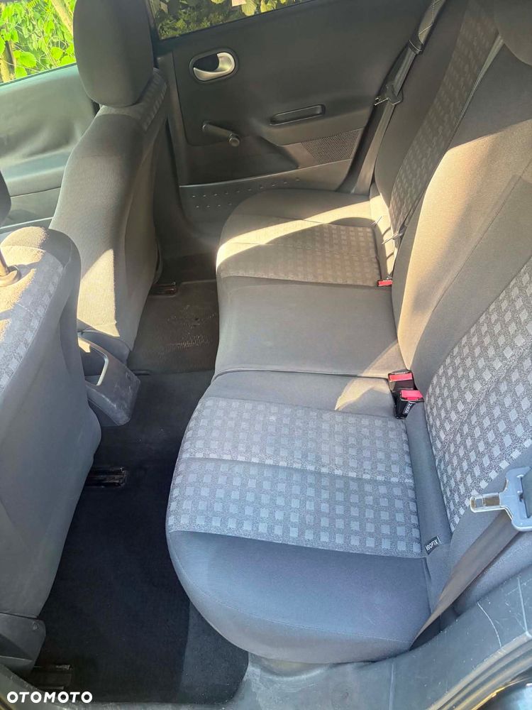 Renault Megane - 5