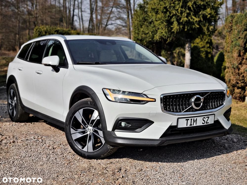 Volvo V60 Cross Country B4 D AWD Geartronic Pro - 8