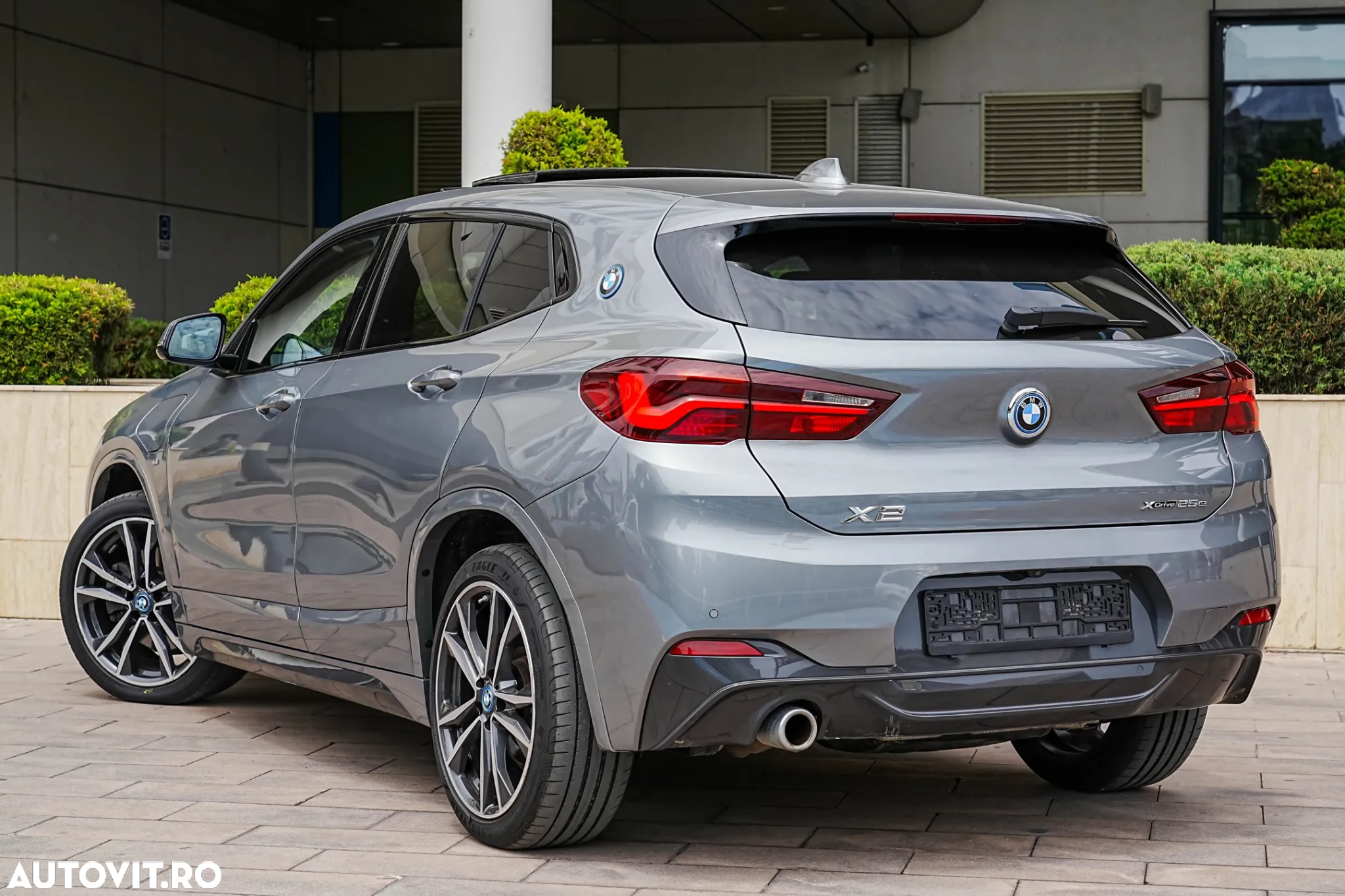 BMW X2 xDrive25e Edition M Mesh - 11