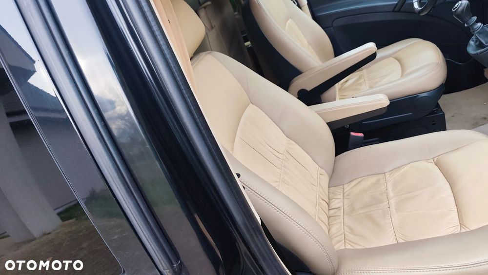 Mercedes-Benz Viano 2.2 CDI Ambiente (ekstra dł) - 24