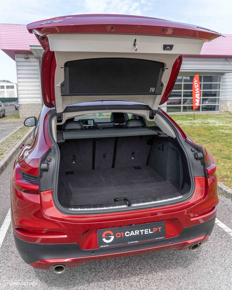 BMW X4 xDrive20i Aut. Advantage - 33