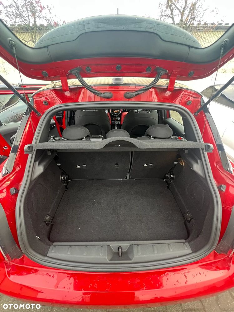 MINI Cooper Standard - 13