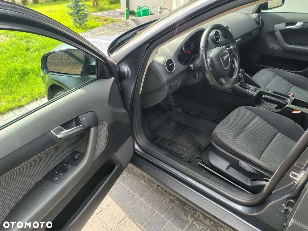 Audi A3 Sportback 2.0 TDI DSG Ambition - 16