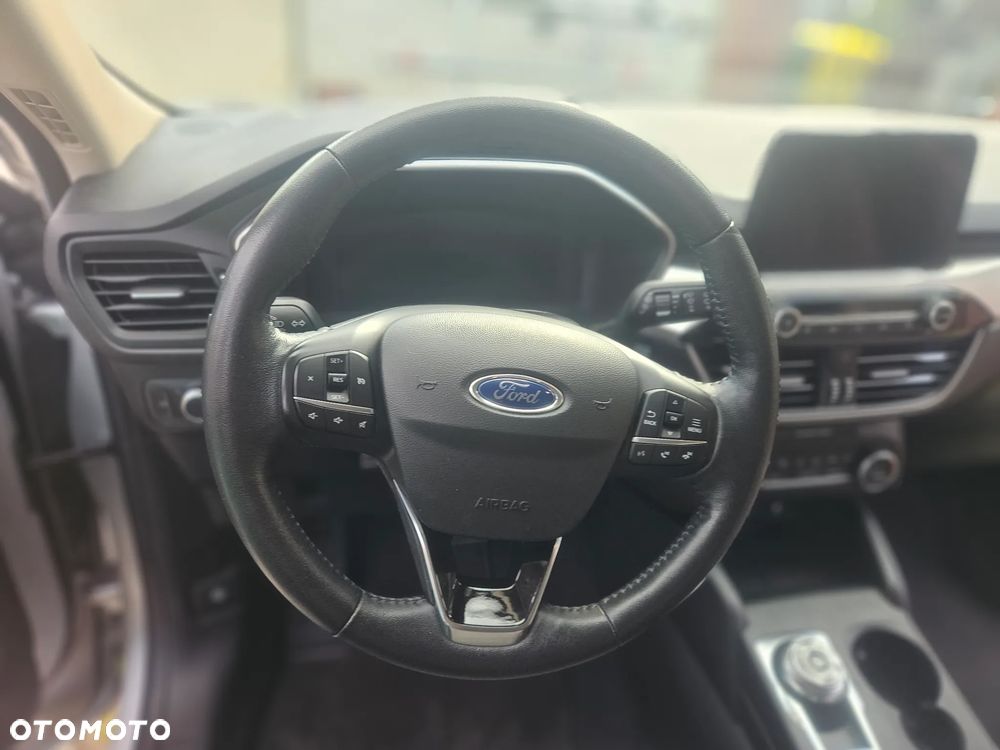 Ford Inny - 3