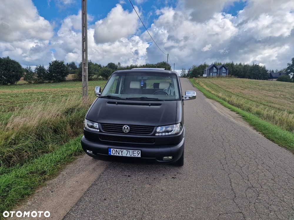 Volkswagen Caravelle GL - 12