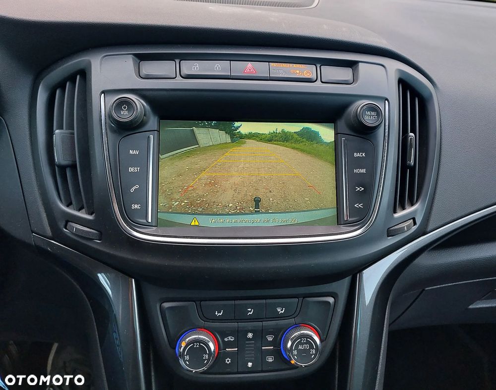 Opel Zafira - 9