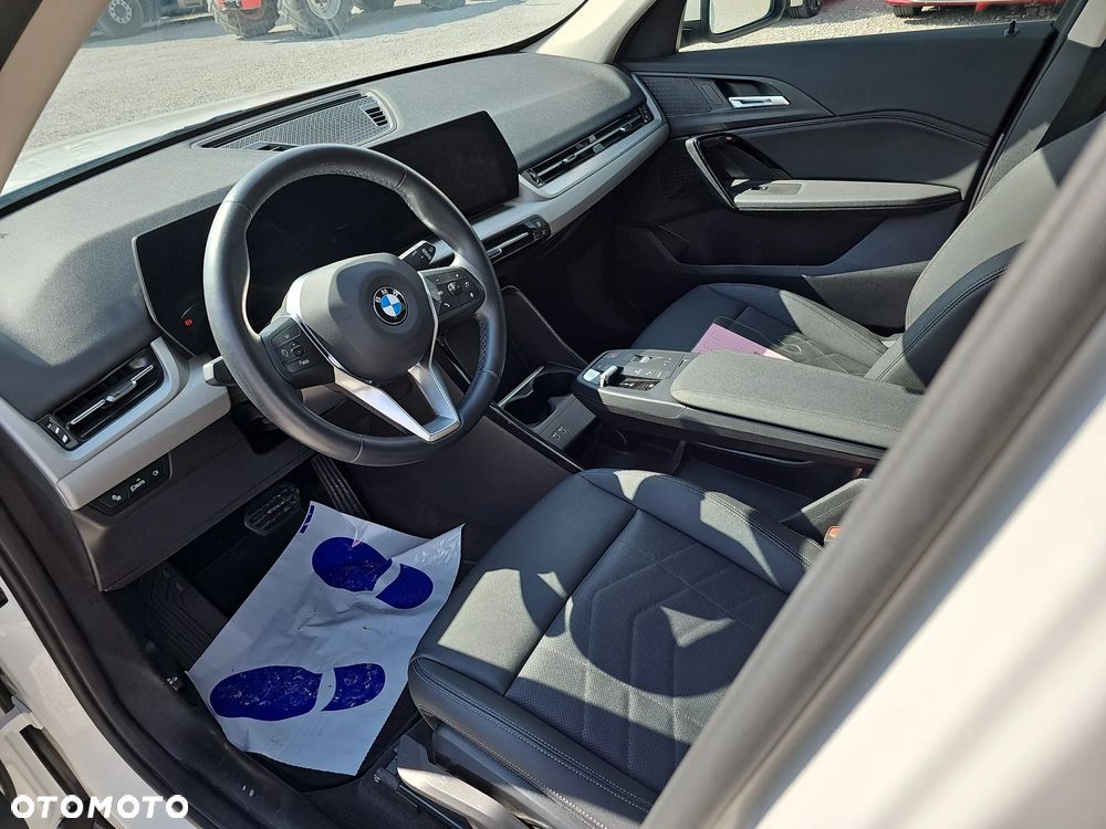 BMW X1 sDrive18i xLine - 10