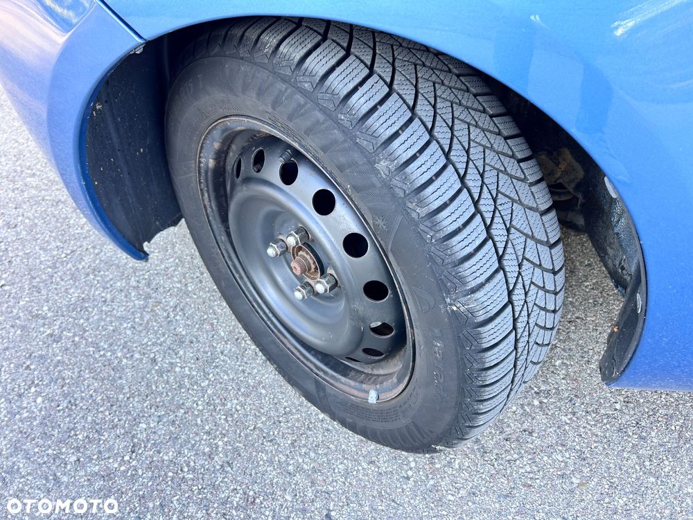 Toyota Yaris 1.33 Luna - 8