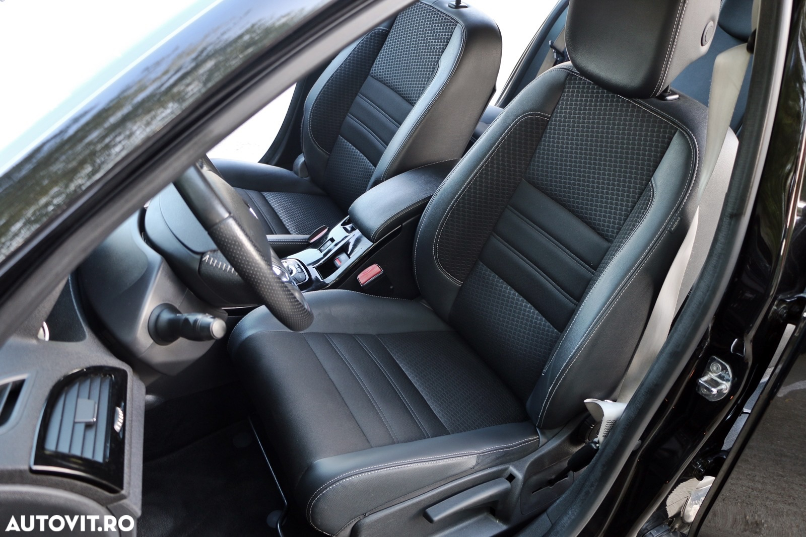 Renault Megane Grandtour ENERGY TCe 115 Start & Stop Bose Edition - 20