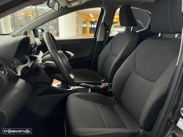 Toyota Yaris 1.0 VVT-i Comfort Plus - 6